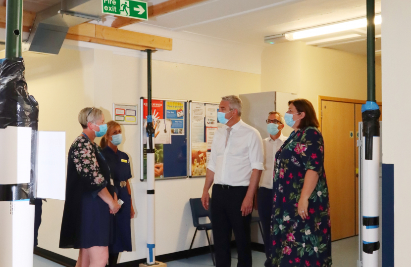 Health Secretary visits QEH