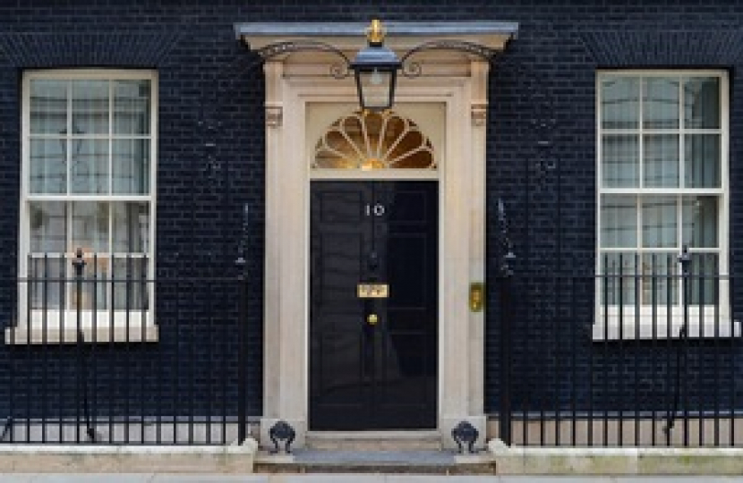 no.10 door